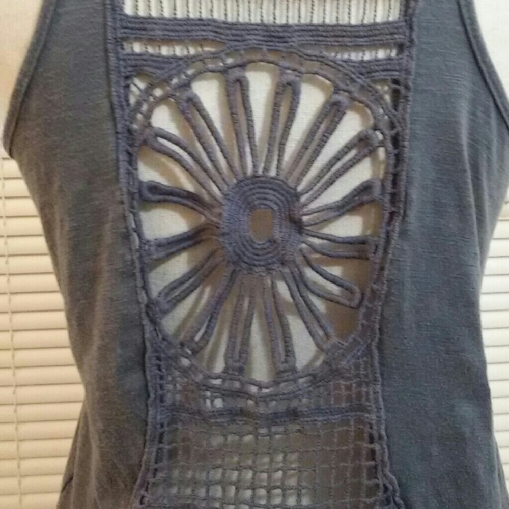 🌈 3/$10 SALE Crochet Open Back Crop Top - Picture 6 of 8